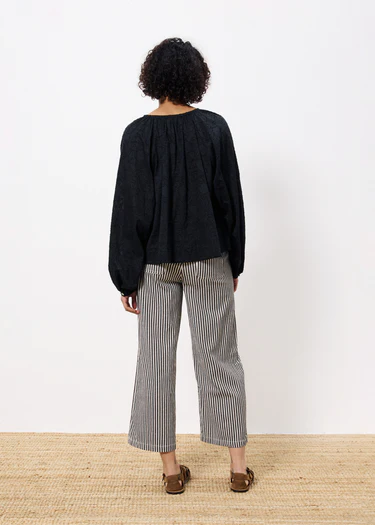 Swanne Cropped Trousers